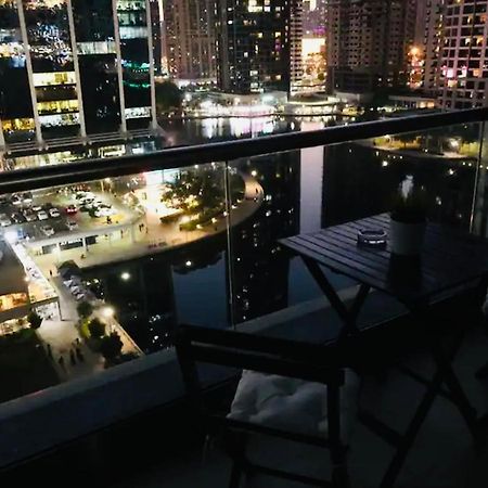 Luxury Modern Studio In Jlt With Amazing View & Rooftop Pool - Sleeps 3 Dubai Ngoại thất bức ảnh