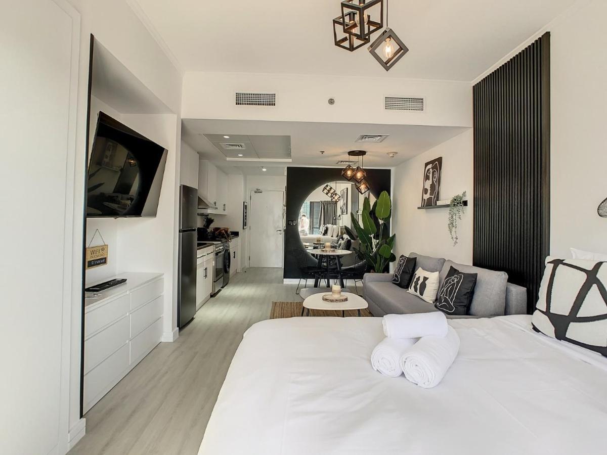 Luxury Modern Studio In Jlt With Amazing View & Rooftop Pool - Sleeps 3 Dubai Ngoại thất bức ảnh